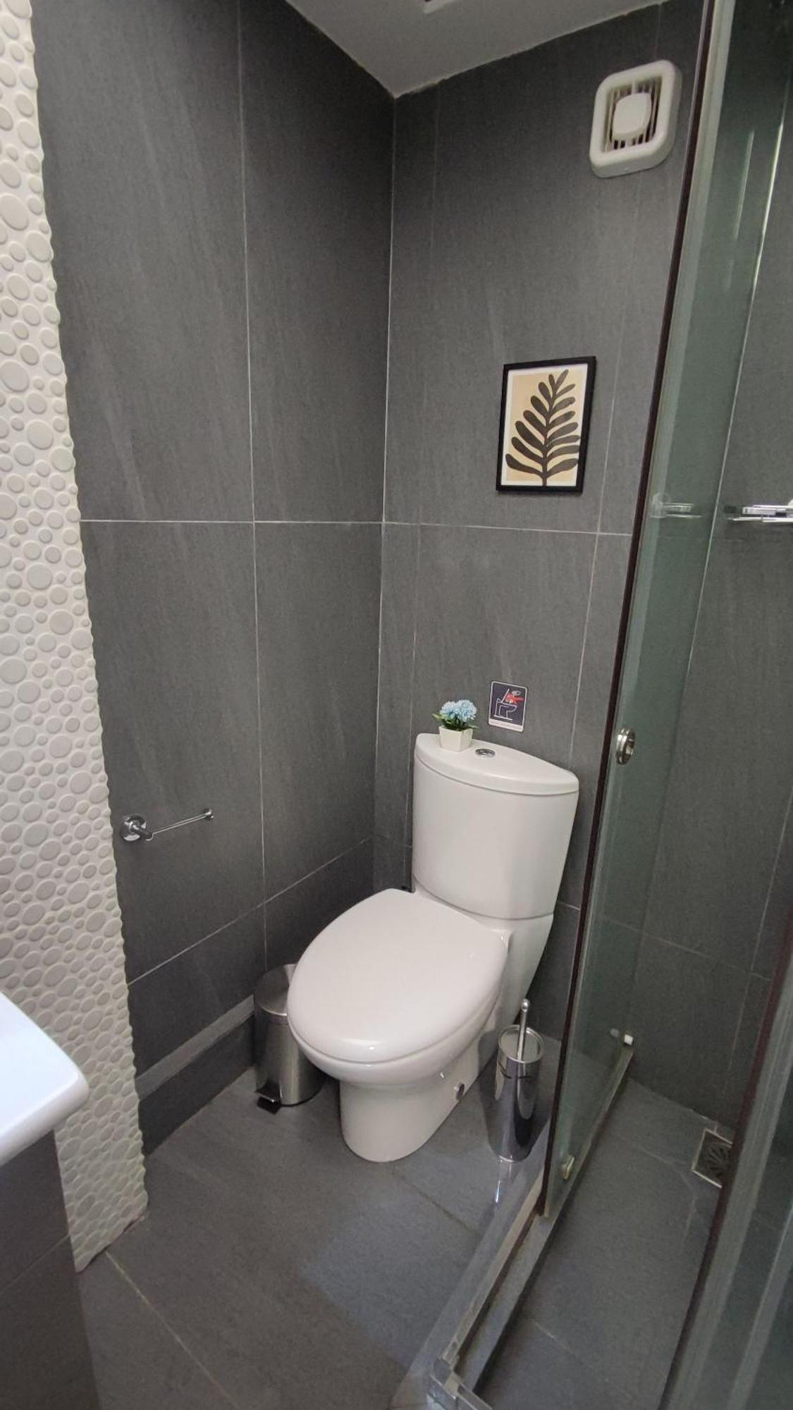 Ermou Downtown Suites By Athens Urban Retreat ภายนอก รูปภาพ