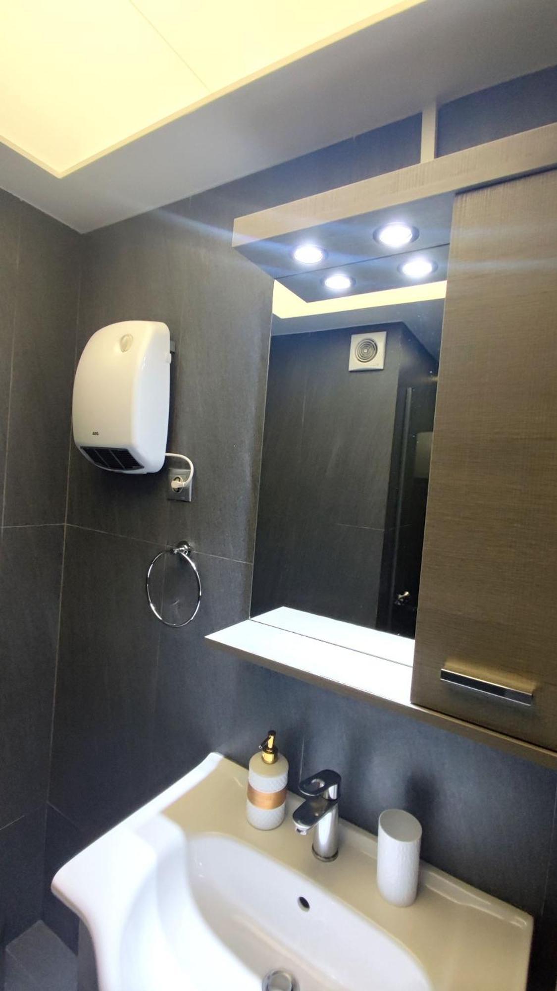 Ermou Downtown Suites By Athens Urban Retreat ภายนอก รูปภาพ